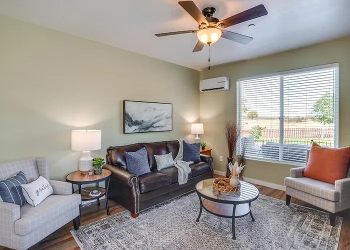 Panoramic View! Prescott Casita Near Mtns & Hiking Holiday home Chino Valley