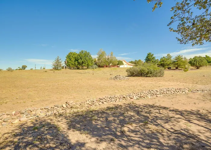Holiday home Panoramic View! Prescott Casita Near Mtns & Hiking Chino Valley